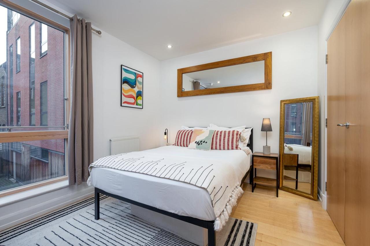D8 - Canal View Apartment Londres Extérieur photo