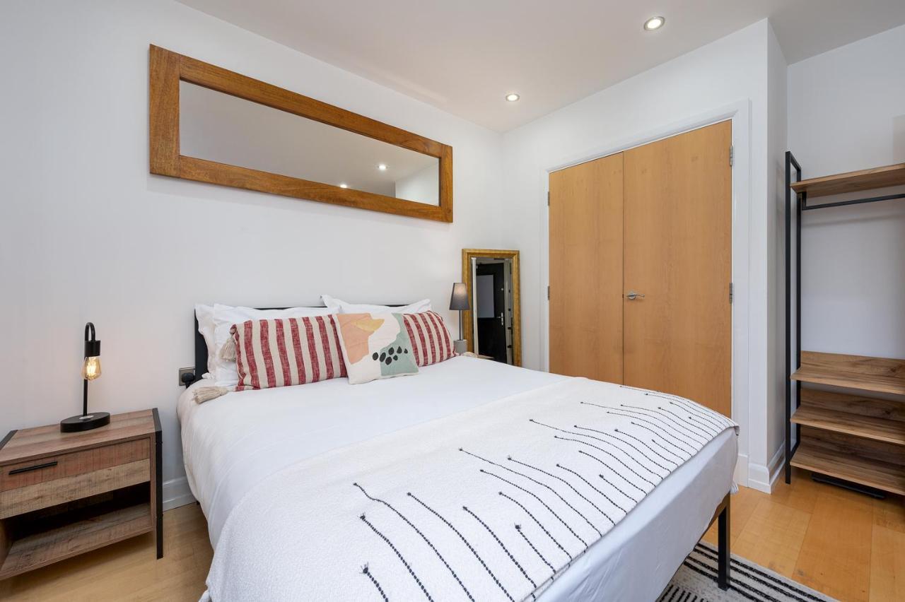 D8 - Canal View Apartment Londres Extérieur photo