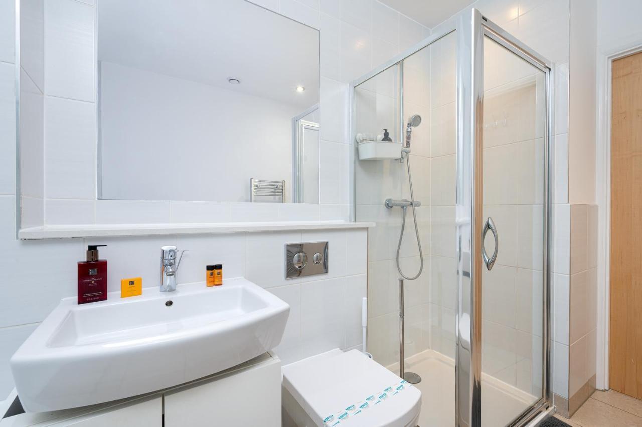 D8 - Canal View Apartment Londres Extérieur photo