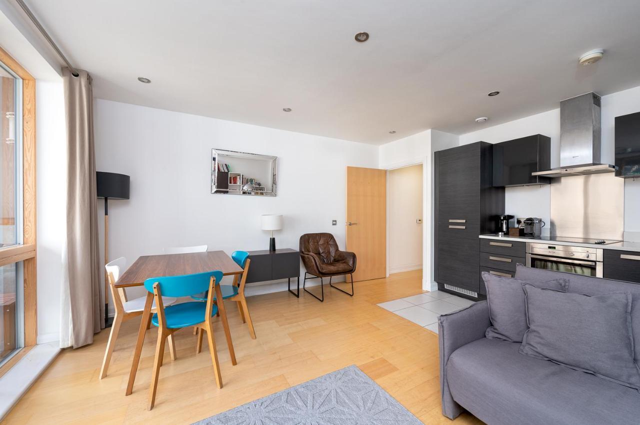 D8 - Canal View Apartment Londres Extérieur photo