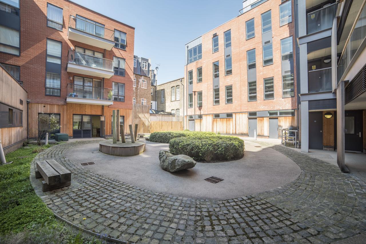 D8 - Canal View Apartment Londres Extérieur photo